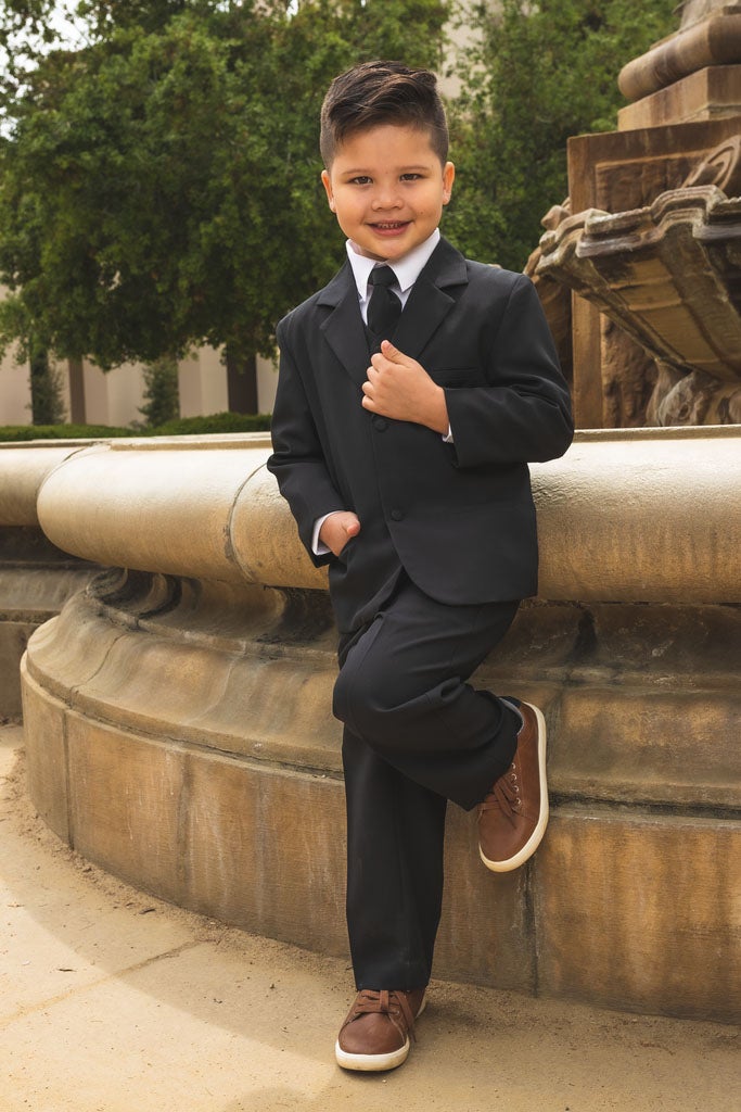 5t black dress pants Haggar Sport Travel Performance Nylon 5-Pocket Tech Pants in Mood Indigo