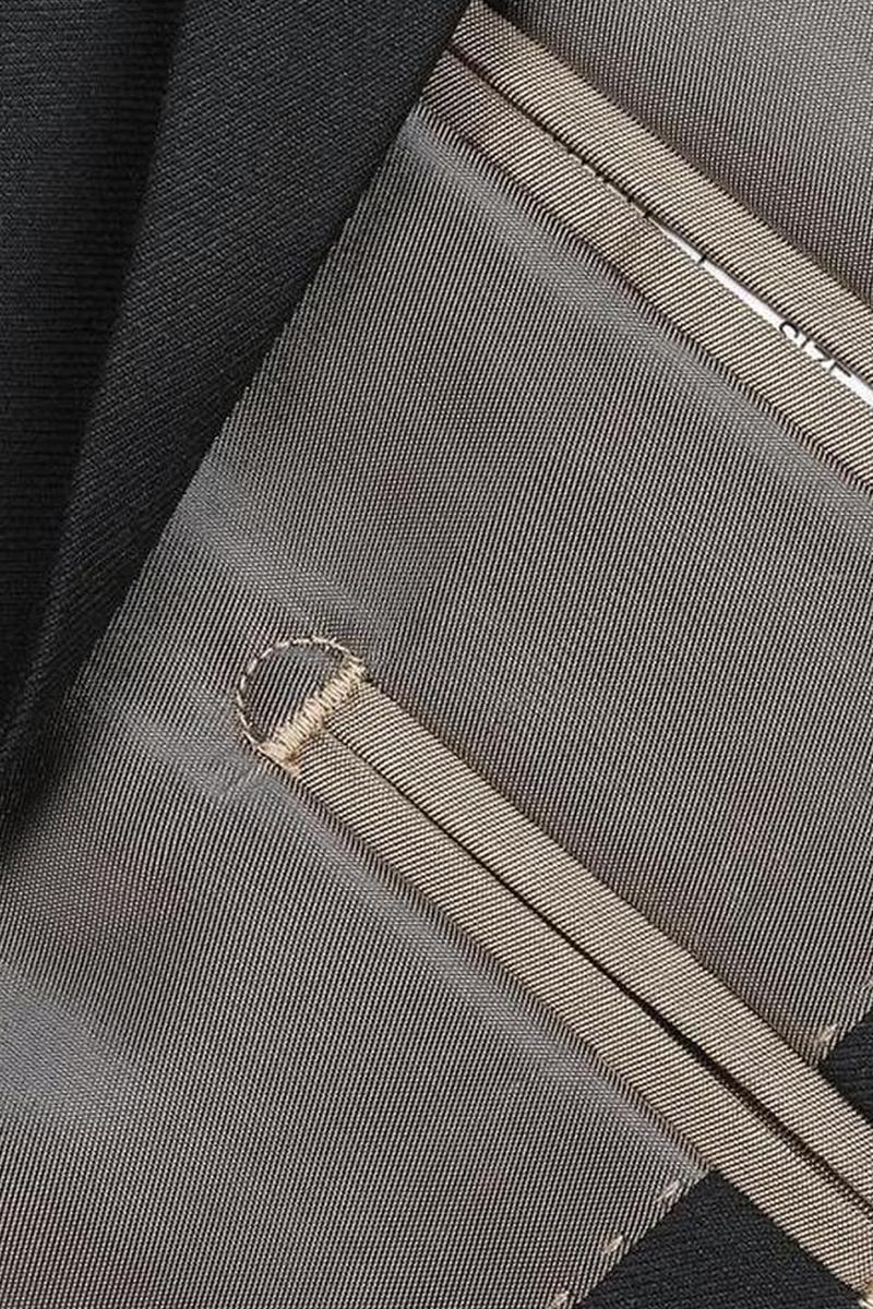 Black Solid 2-Button Notch Suit (2-Piece Set)