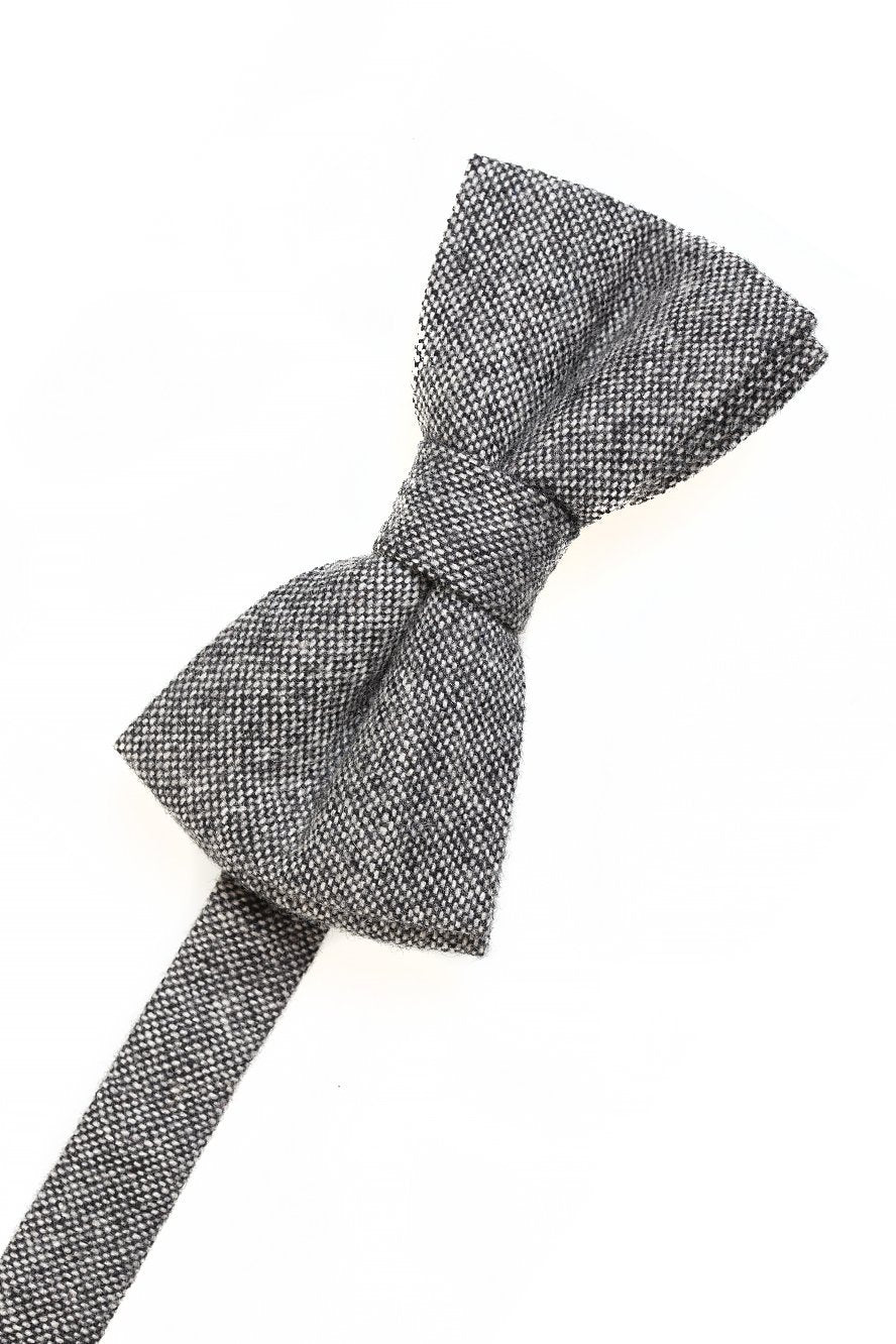 BLACKTIE Black & White Tweed Bow Tie