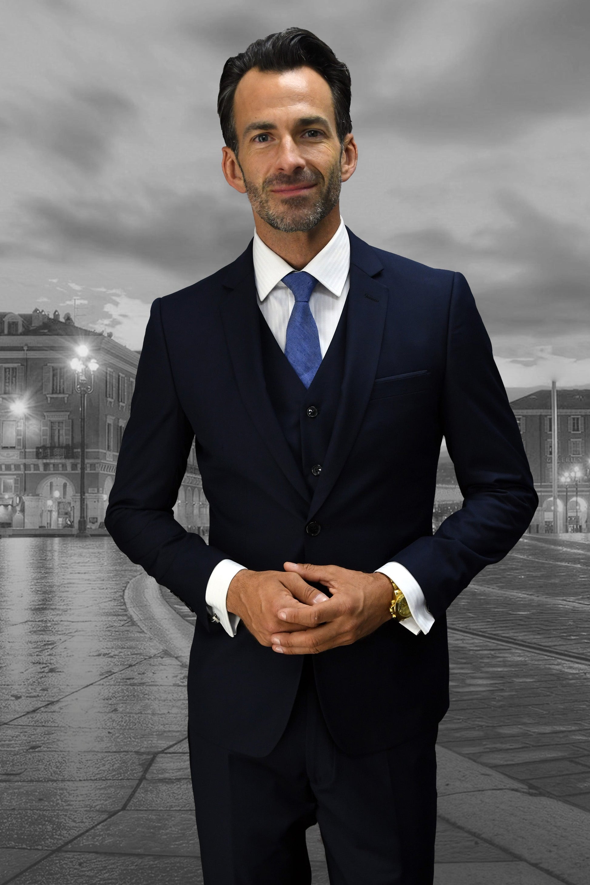 Statement 36S / Slim Statement "Lorenzo" Solid Navy 3-Piece Slim Fit Suit